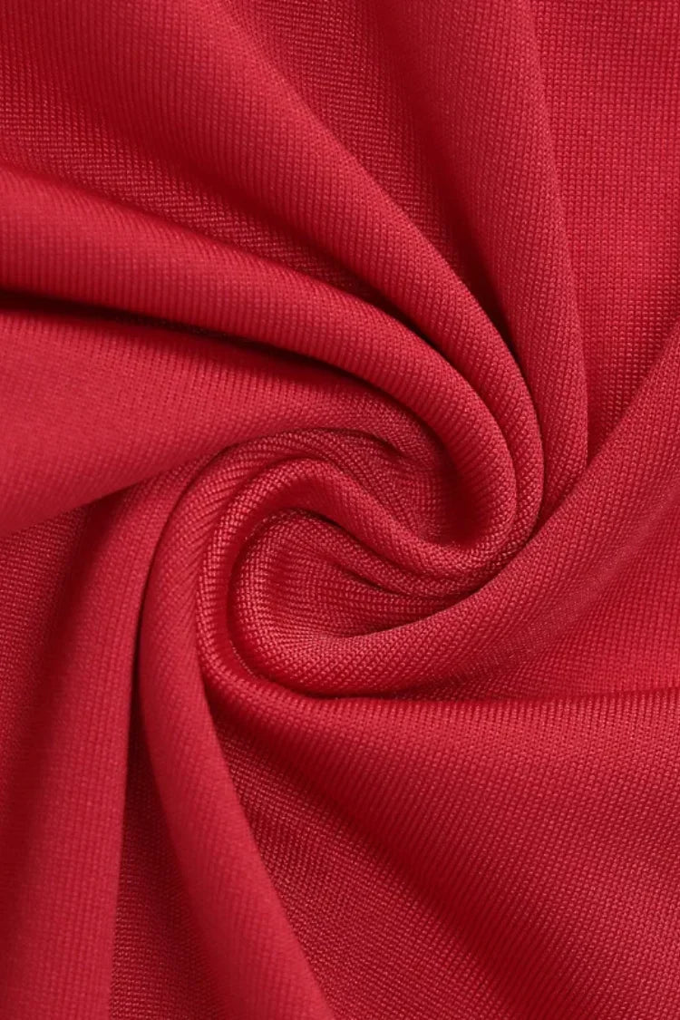 Vestido Vermelho Franzido com Fenda – Modelo Helena