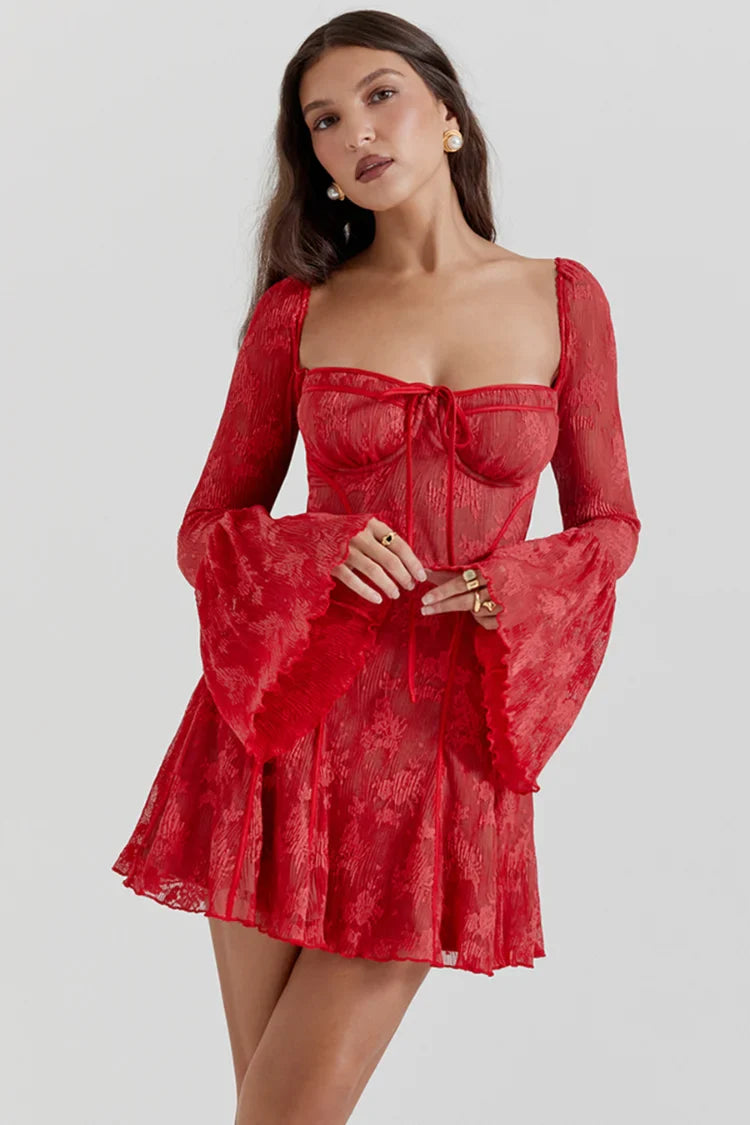 Vestido Curto de Renda – Modelo Maisa