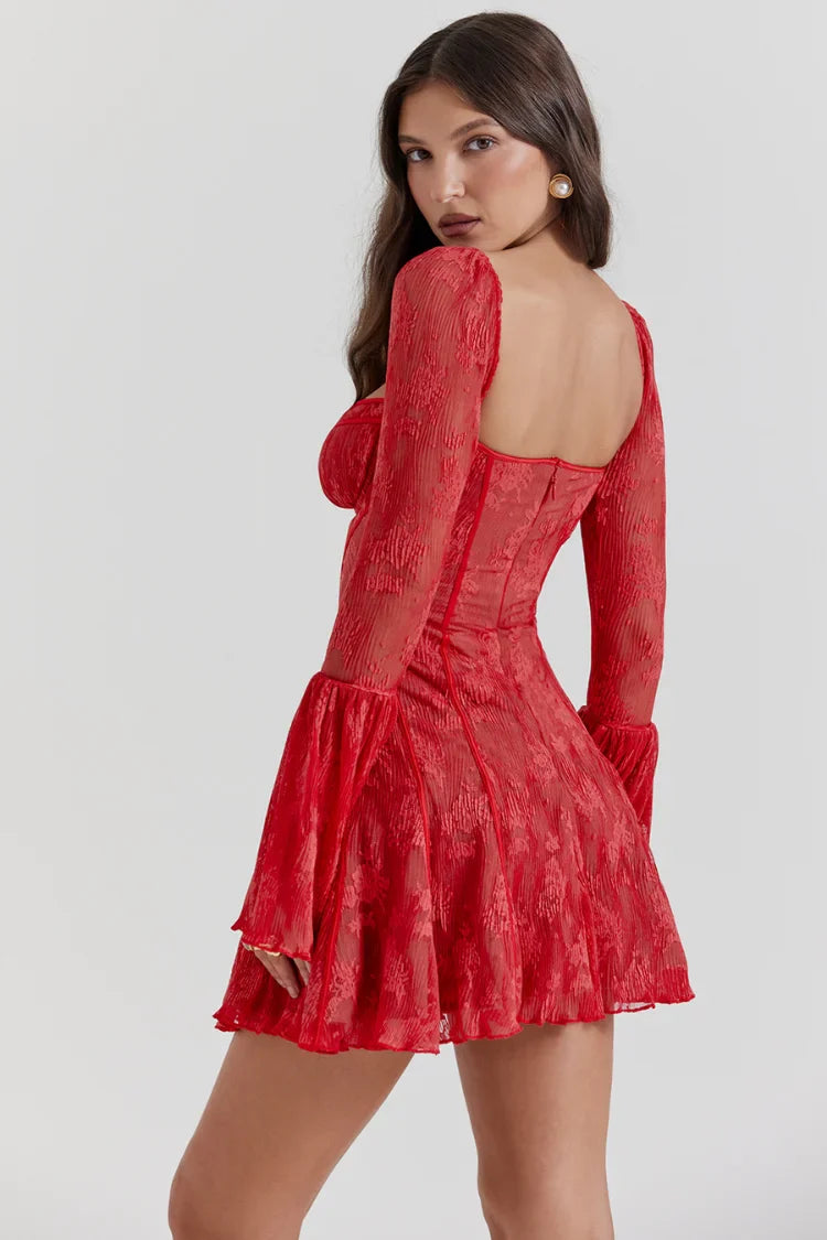 Vestido Curto de Renda – Modelo Maisa