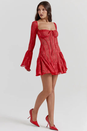 Vestido Curto de Renda – Modelo Maisa