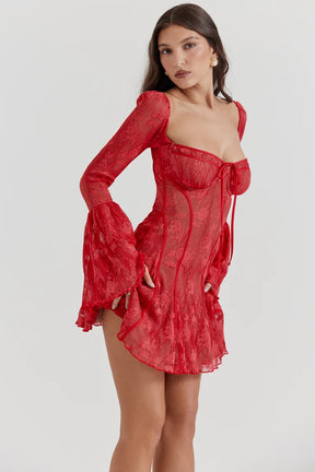 Vestido Curto de Renda – Modelo Maisa