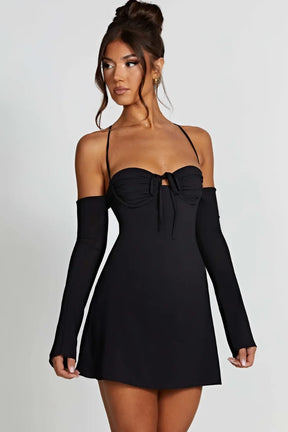 Vestido Curto com Luvas – Modelo Giulia