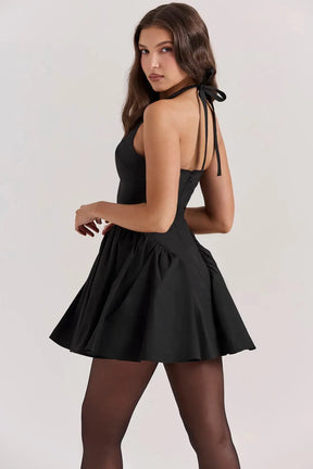 Vestido Curto Modelador Preto Com Alça Vintage Modelo Georginna