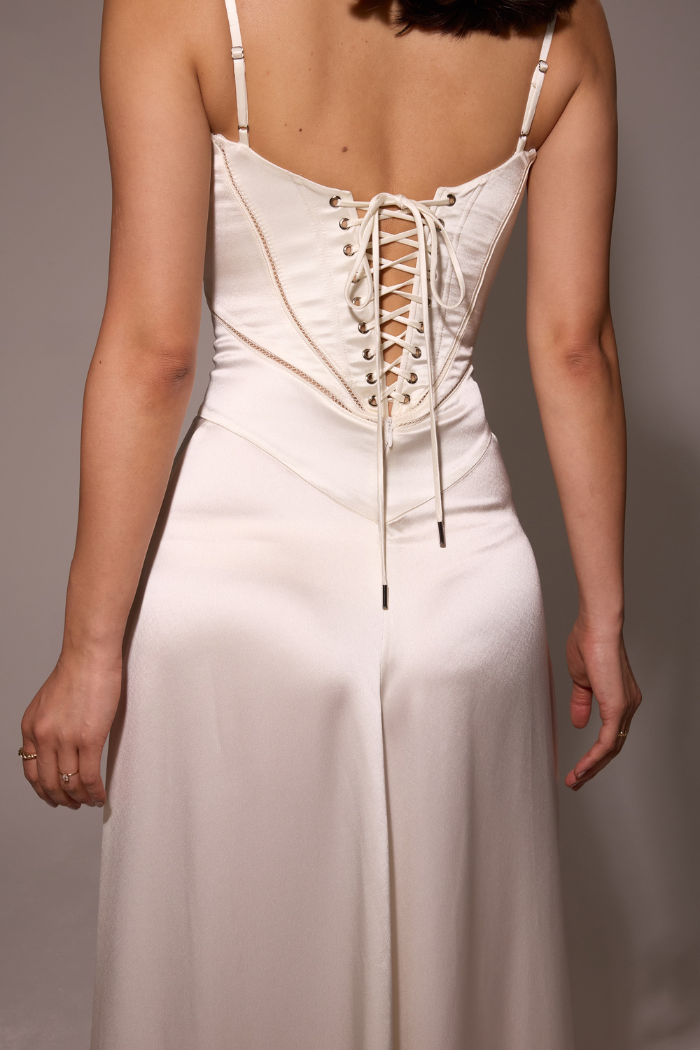 Vestido Longo Com Cetim Sedoso - Modelo Tyana